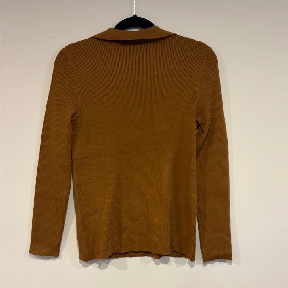 Liverpool Collared V-neck Ribbed Sweater - Picture 4 of 5
